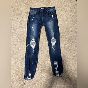 Ootdfash ripped jeans